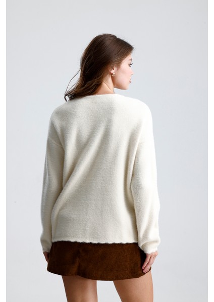 Önü Aksesuar Kapamalı Hırka,ceket