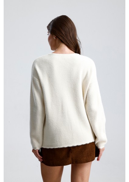 Önü Aksesuar Kapamalı Hırka,ceket