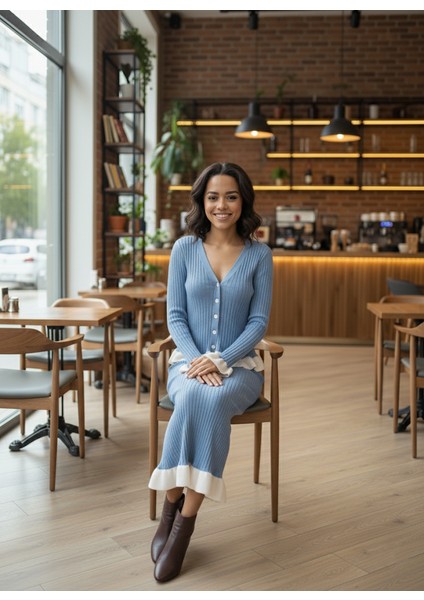 Fitilli Fırfır Detaylı Etek Bluz Triko Takım