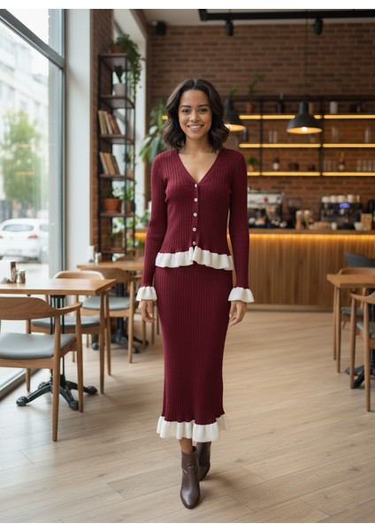 Fitilli Fırfır Detaylı Etek Bluz Triko Takım