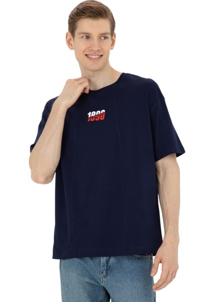 Erkek Comfort Fit Bisiklet Yaka Tişört