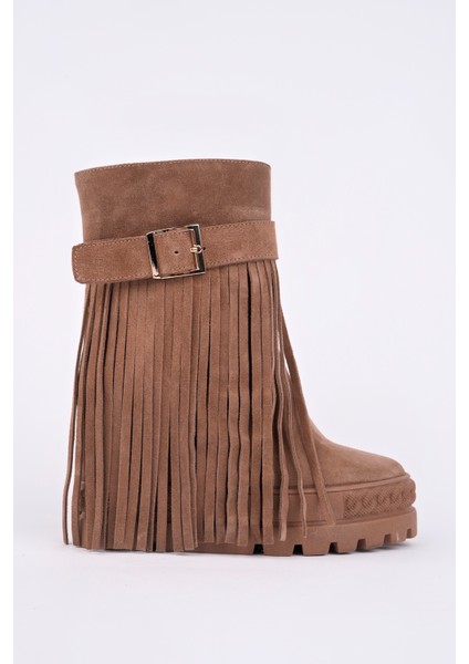 Rio Model Hakiki Deri Yuvarlak Burun Dolgu Taban Gizli Ökçe Püsküllü Tokalı Kadın Günlük Bot