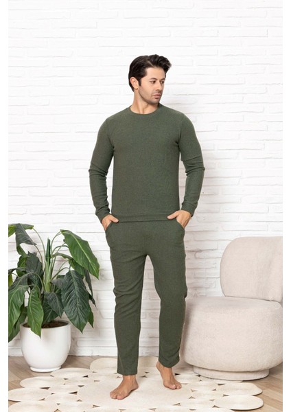 Erkek Bisiklet Yaka Düğmesiz Kışlık Waffle Pamuklu Kumaş Uzun Manşetli Kol Cepli Pijama Takımı modelleri