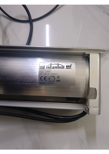 Gizli Elektrikli Masaüstü Prizi ,4*european Güç Supply+2*usb Arayüz Tasarımı Entegre Flip Elektrikli Priz ile Multimedya Gömülü Gizli Masa Prizi