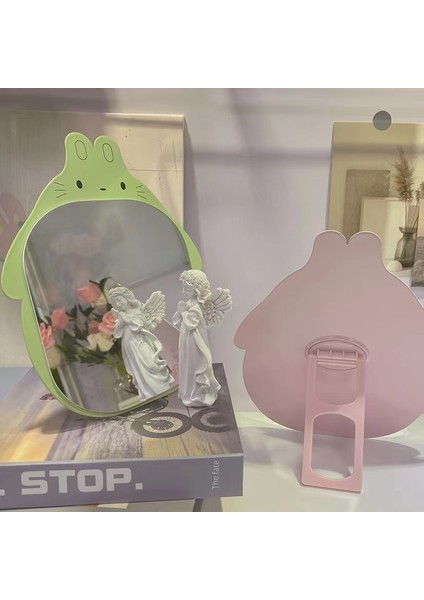 Ayaklı Makyaj Aynası