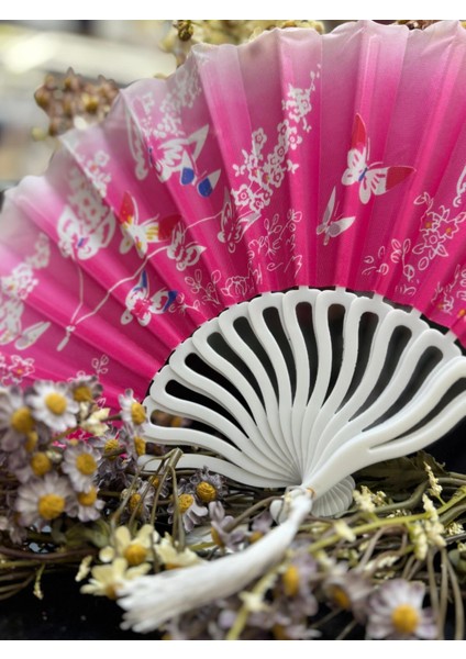 Plastik Desenli Yelpaze