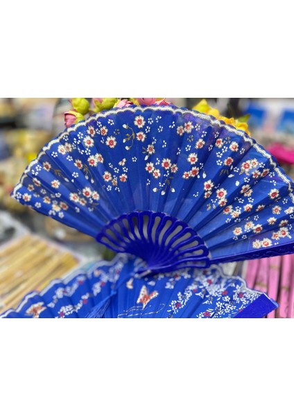 Plastik Desenli Yelpaze