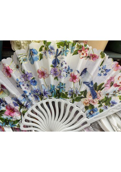 Plastik Desenli Yelpaze