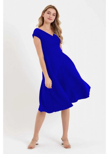 Kadın Kısa Kollu Kruvaze Yaka Eteği Volanlı Krep Elbise indirimleri