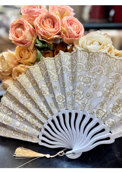 Plastik Desenli Yelpaze