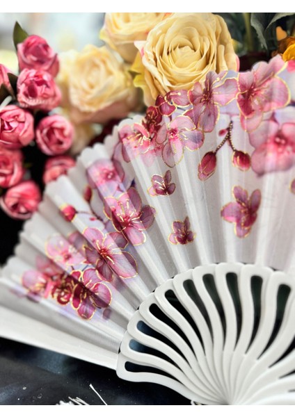 Plastik Desenli Yelpaze