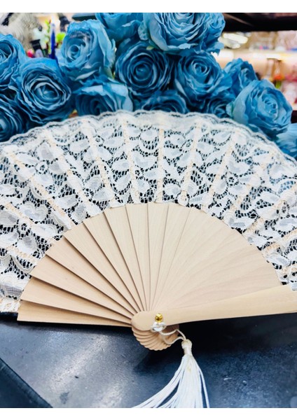 Bambu Dantelli Yelpaze Krem