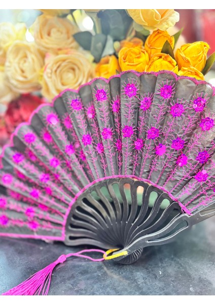 Plastik Pullu Yelpaze