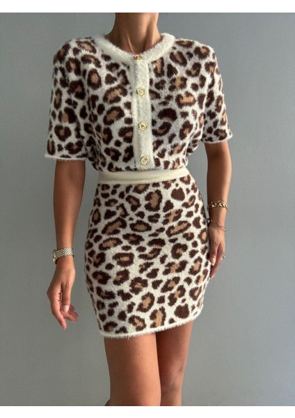 Leopar Desenli Triko Takım – Kadın Crop Hırka & Mini Etek Ikili Set modelleri