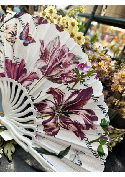 Plastik Desenli Yelpaze