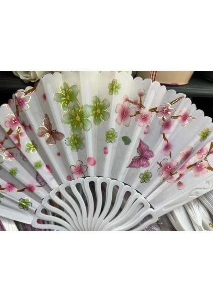 Plastik Desenli Yelpaze