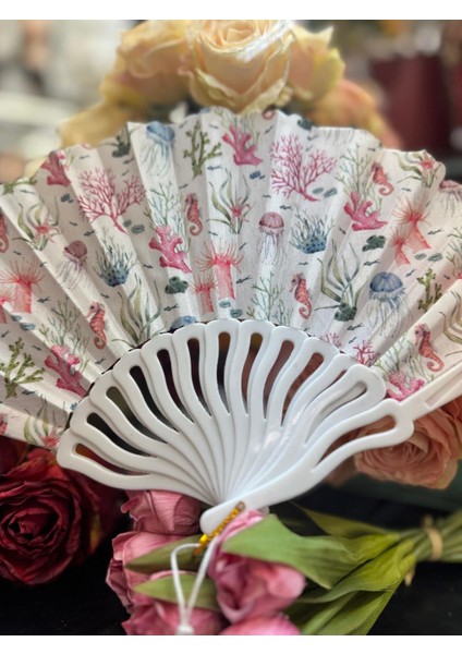 Plastik Desenli Yelpaze