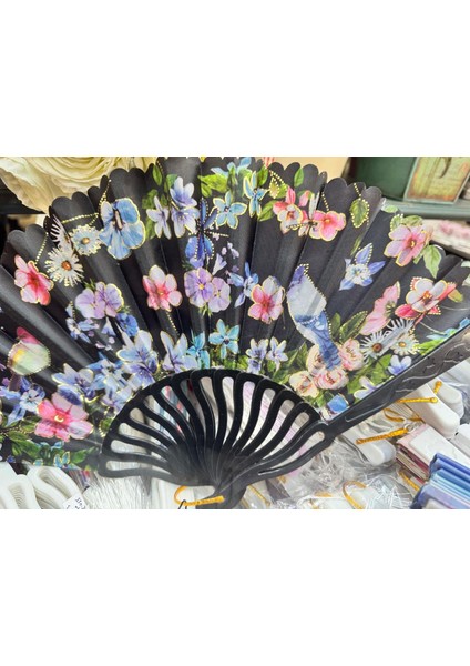 Plastik Desenli Yelpaze