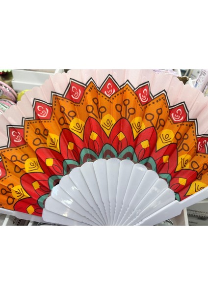 Plastik Desenli Yelpaze