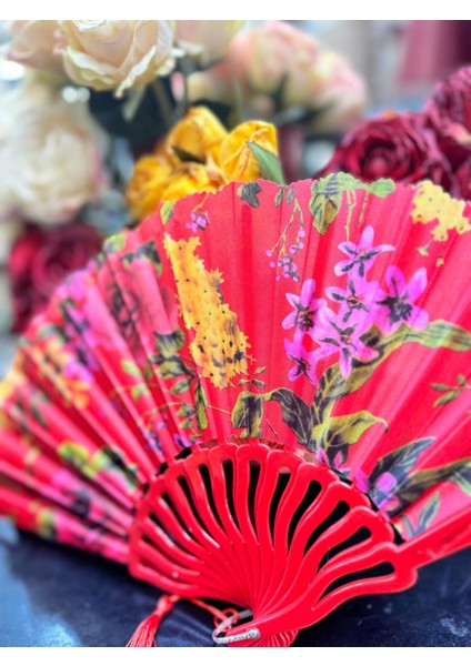 Plastik Desenli Yelpaze