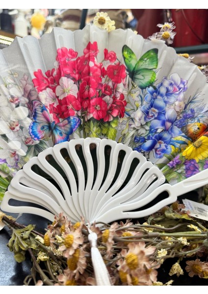 Plastik Desenli Yelpaze