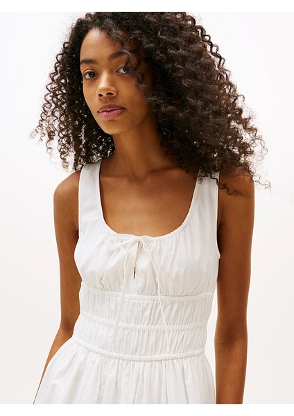 Tommy Hılfıger Kadın Etek Ucu Marka Logolu Midi Boy Şık Görünüşlü Beyaz1 Elbise DW0DW20881 Ybl fiyatları