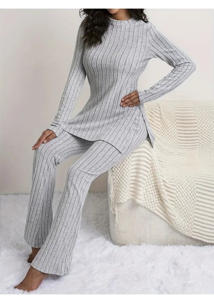 Kadın Uzun Kollu Yuvarlak Yaka Yandan Yırtmaç Detaylı Şardonlu Kaşkorse Bluz ve Pantolon Ikili Takım fırsatları