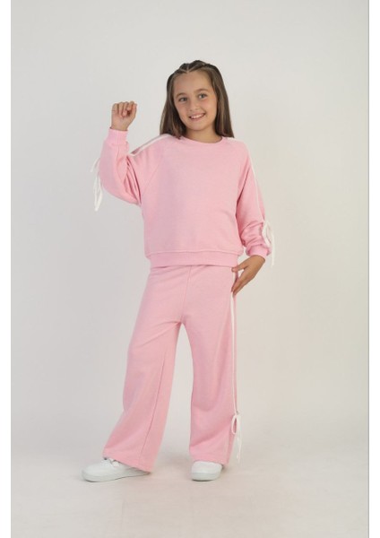 Kız Bağcık Detaylı Biyeli Takım modelleri