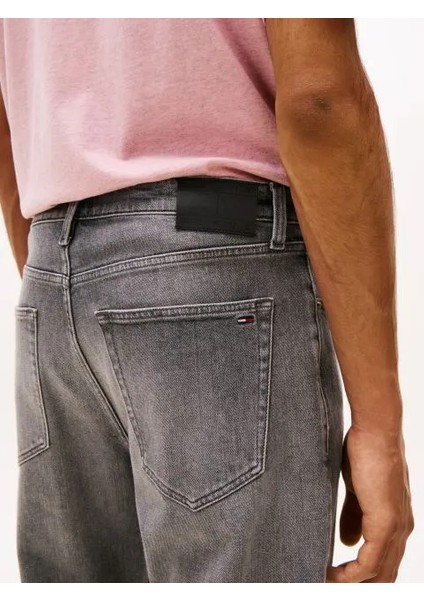 Tommy Hılfıger Erkek Marka Logolu Çift Cep Şık Görünüşlü Günlük Kullanıma Uygun Koyu Gri Jeans DM0DM21231 1bz modelleri