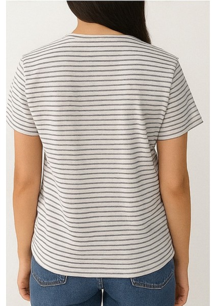 Unisex Çizgi Desenli Bisiklet Yaka Tişört