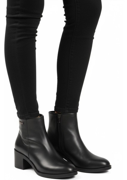 PC-55270 Z Siyah Kadın Bot modelleri