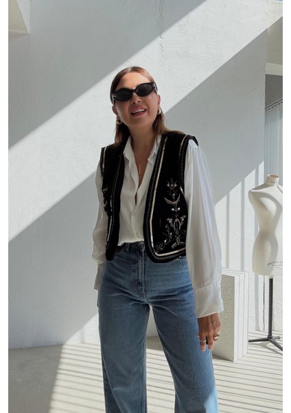 Keyymod Kadın Kadife Pul Payet Işlemeli Şık Modern Yelek fiyatları