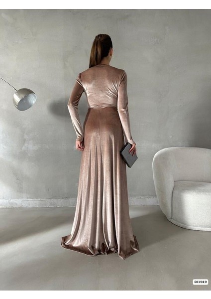 Kruvaze Yaka Uzun Kollu Yırtmaçlı Maxi Boy Abiye Elbise 581949 Bej modelleri