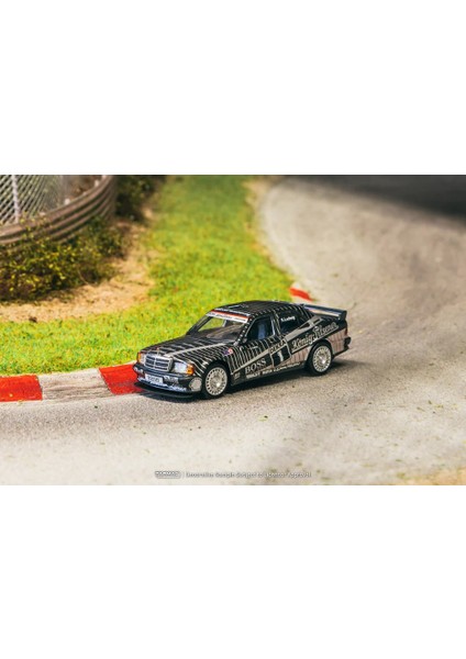 1/64 Mercedes-Benz 190 E 2.5-16 Evo 1 #01 - GLOBAL64