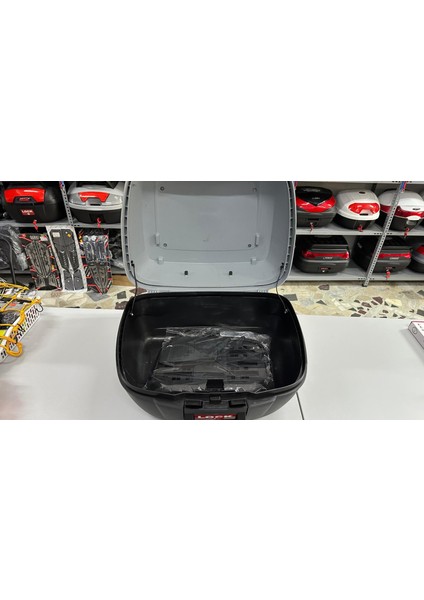 52 Litre Nardo Gri Sırt Dayamalı Motosiklet Arka Çantası fırsatları