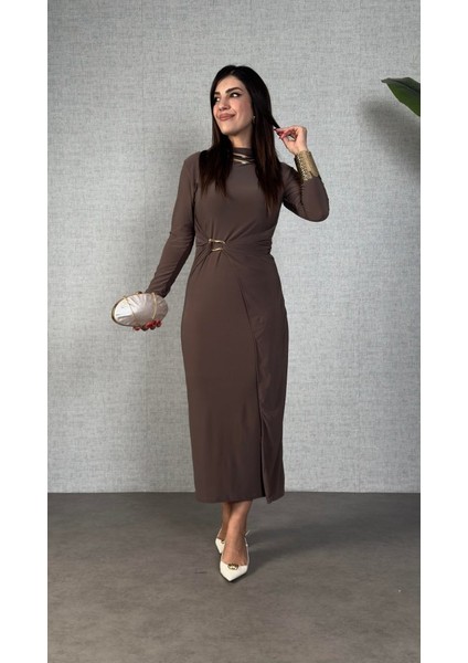 Kadın Balıkçı Yaka Toka Detay Sandy Kumaş Midi Boy Elbise fiyatları