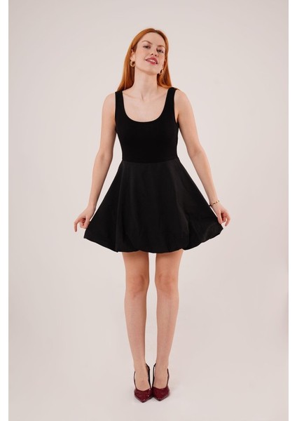 Kalın Askılı Balon Etek Siyah Mini Elbise