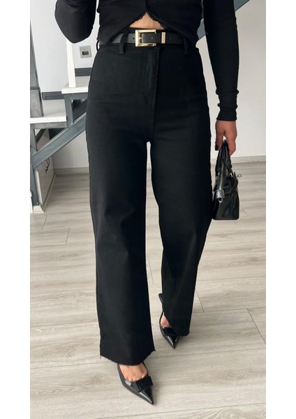 Siyah Kemerli Straight Jean fırsatları