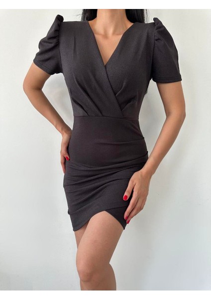 Siyah Prenses Kol Kruvaze Yaka Mini Simli Krep Kumaş Elbise 582048