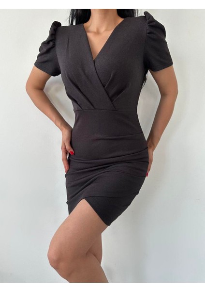 Siyah Prenses Kol Kruvaze Yaka Mini Simli Krep Kumaş Elbise 582048 fırsatları