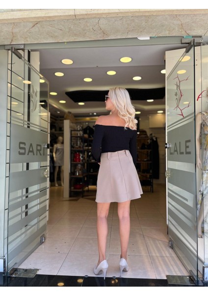 Straplez Yaka Çiçek Detaylı Triko fiyatları