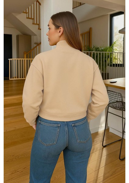 Fermuarlı Kamyoner Yaka Bej Kadın Sweatshirt 25K0166K1 modelleri