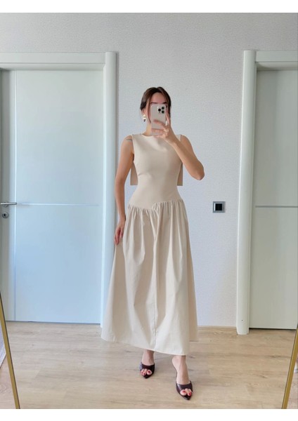 Arkası Kanatlı Uzun Elbise- Bej fiyatları