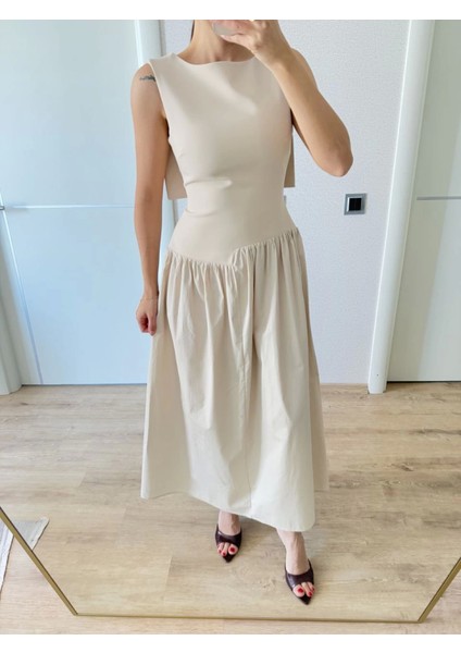 Arkası Kanatlı Uzun Elbise- Bej modelleri