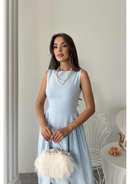 Mavi Yanları Büzgülü Midi Boy Keten Elbise fırsatları