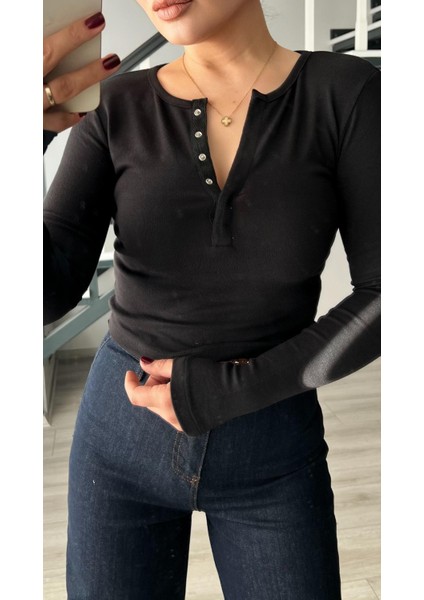 Siyah Çıtçıtlı Soft Touch Bluz fiyatları
