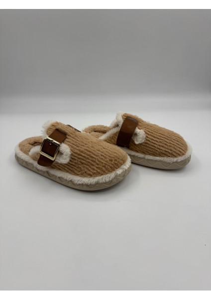 Tek Tokalı Pofuduk Terlik