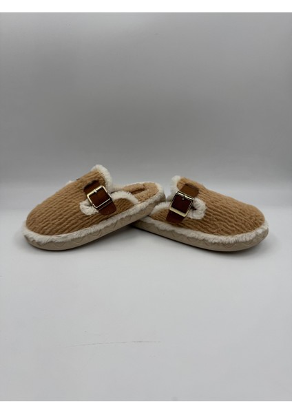 Tek Tokalı Pofuduk Terlik indirimleri