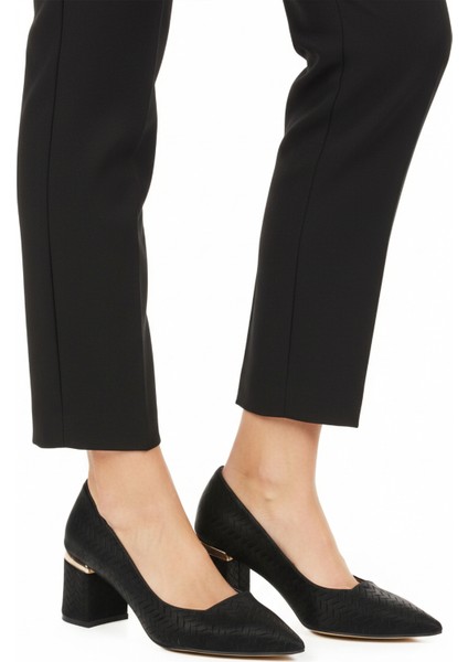 Siyah Kadın Kalın Yüksek Topuklu Ayakkabı 619004 Z