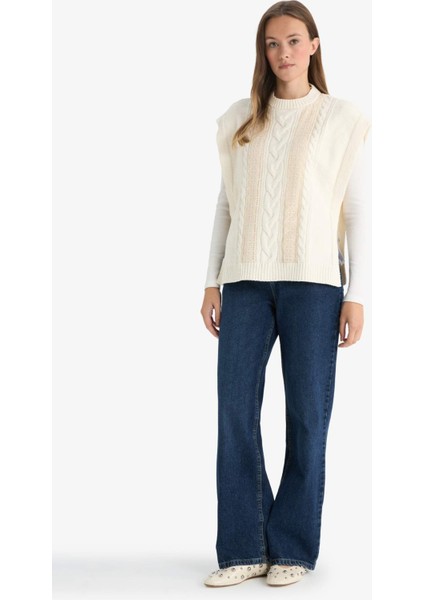 Regular Fit Bisiklet Yaka Triko Süveter F7390AX25AU fiyatları